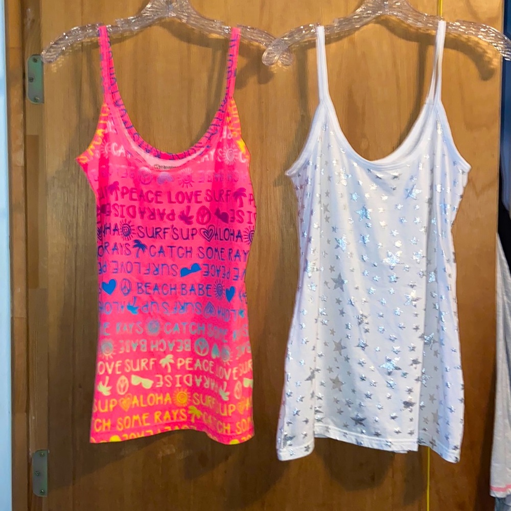 NWOT/ Sporty tank tops